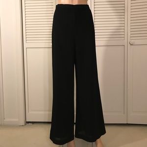 The Jetset Diaries Black Pleated Wide Leg Pants Small
